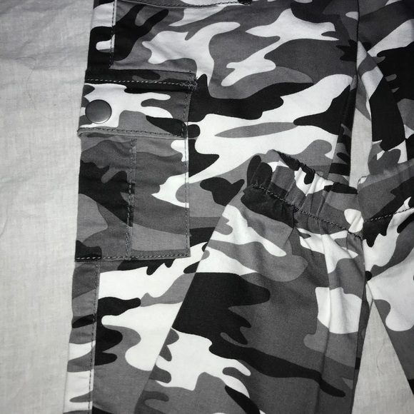 Cargo camo jeans - Picture 1 of 3